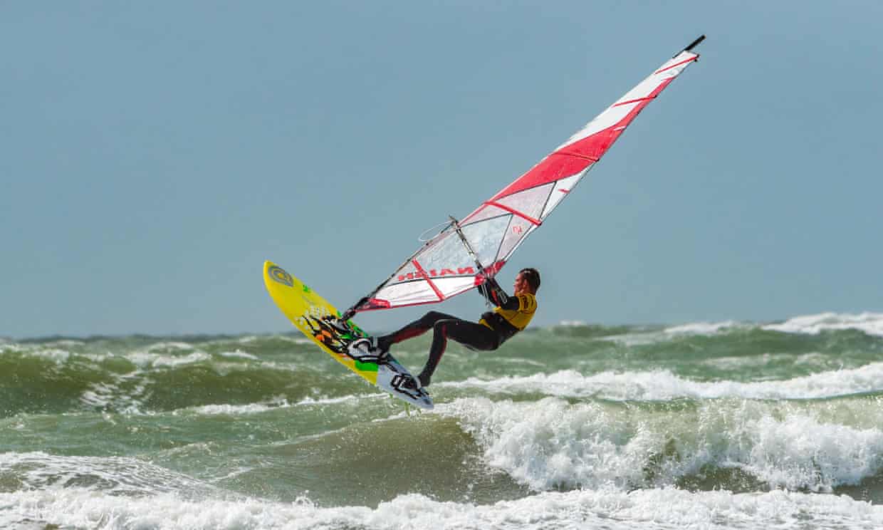 10 of the UK's best watersports venues and activities 2XS